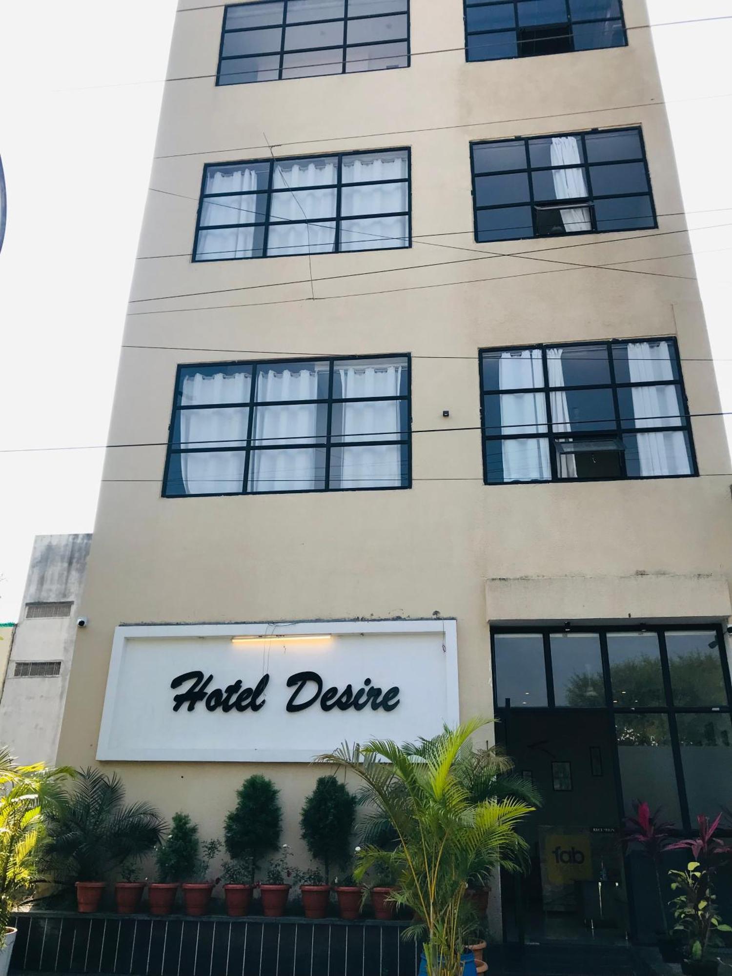 Hotel Divine Indore Exterior photo